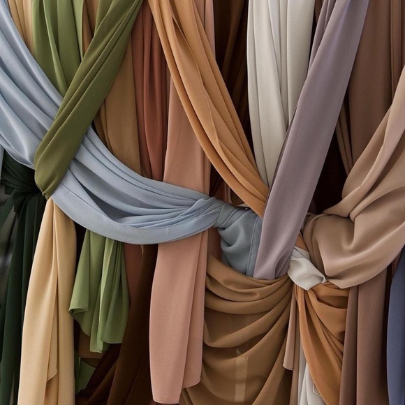 Batul the collection hijab AND undercap in blue - Picture 3 of 3